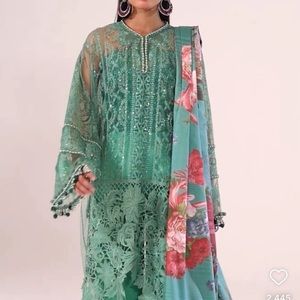 Pakistani brand new luxury Sana Safinaz net dress size medium to large